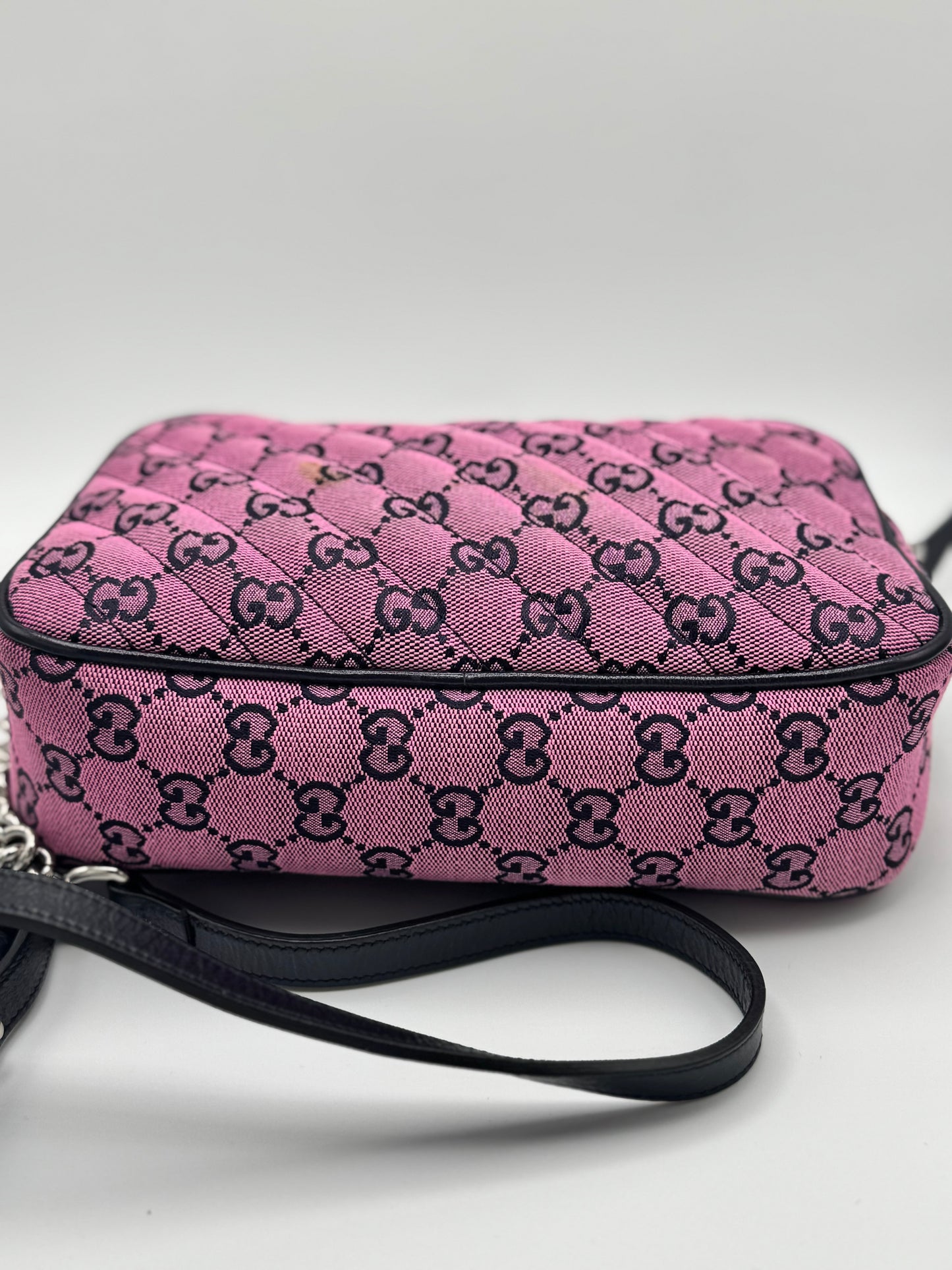 Gucci Monogram Multicolor Matelasse Diagonal Small GG Marmont Chain Shoulder Bag Pink Blue