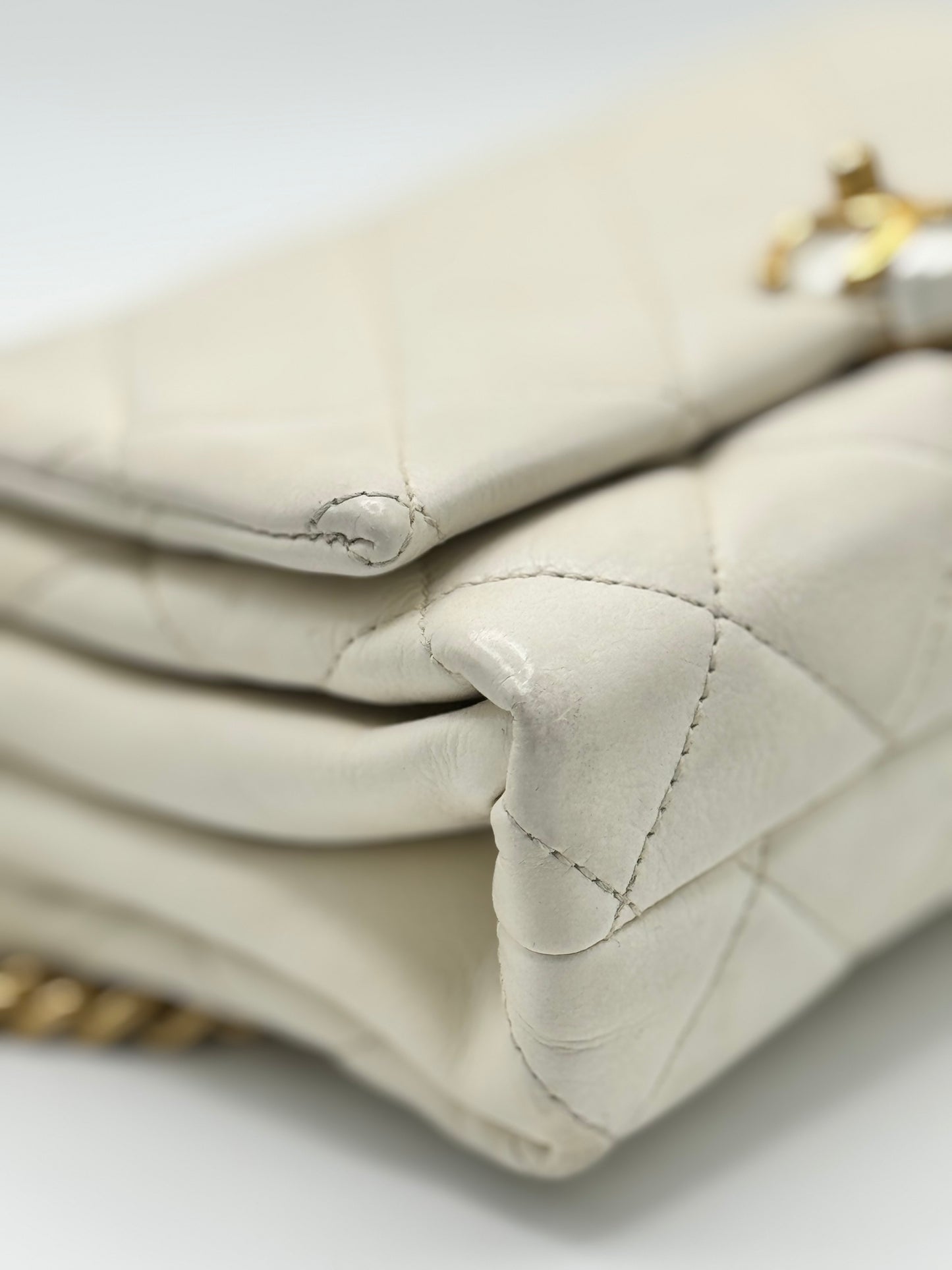 Chanel 2019 Quilted Calfskin Pearl CC Accordion Flap crossbody bag