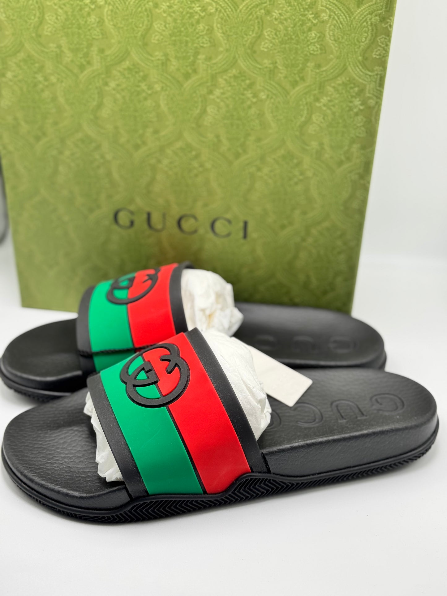 Gucci Mens Interlocking Slides 11