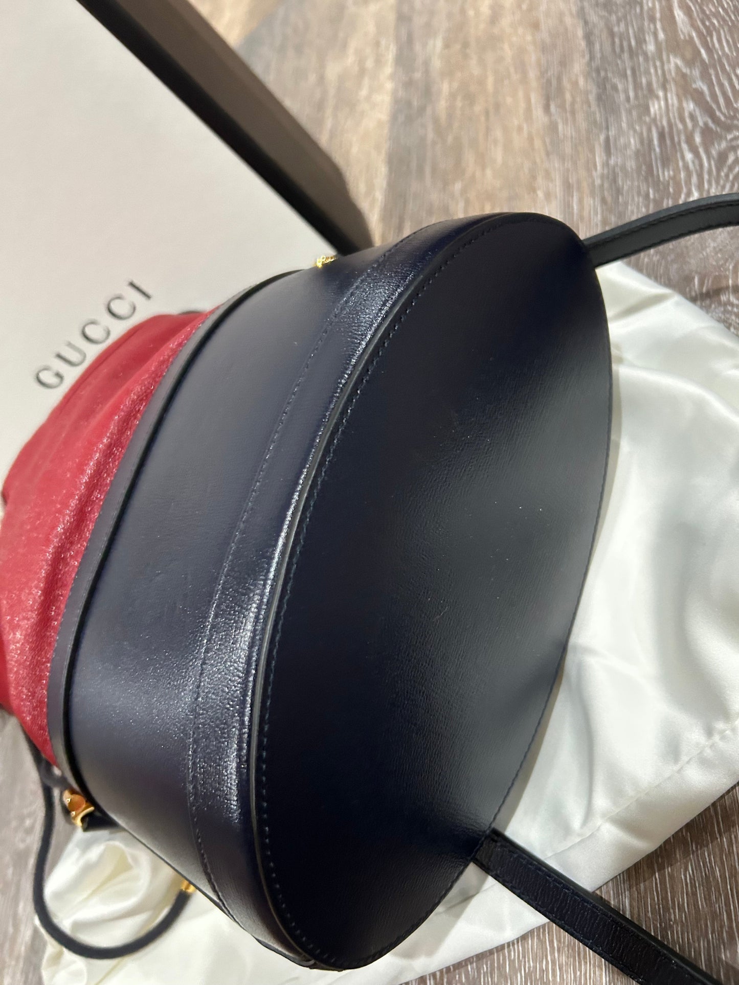 Gucci 1955 Horsebit bucket bag | Designerfindsforless