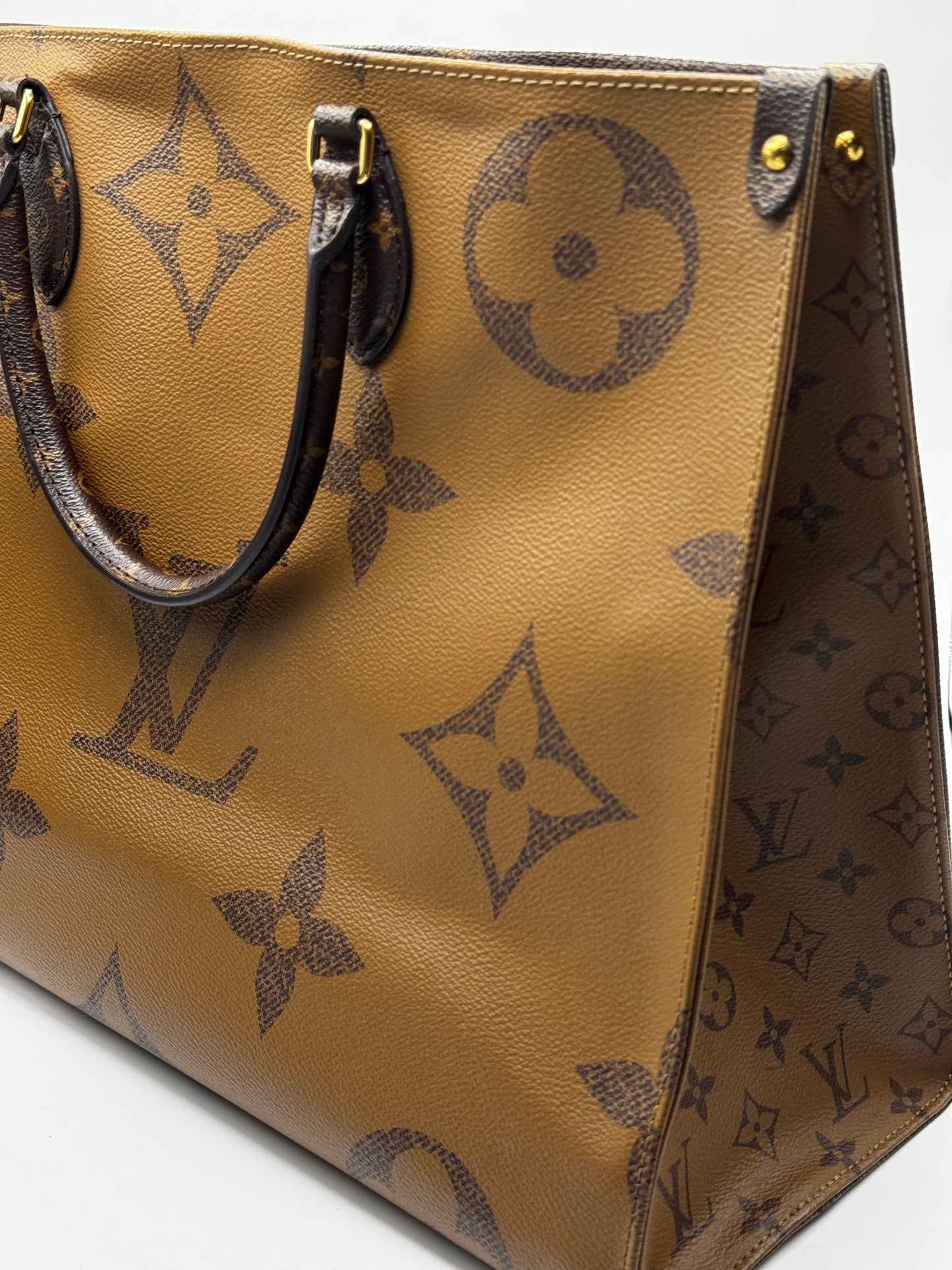 Louis Vuitton Reverse Monogram Giant Onthego GM