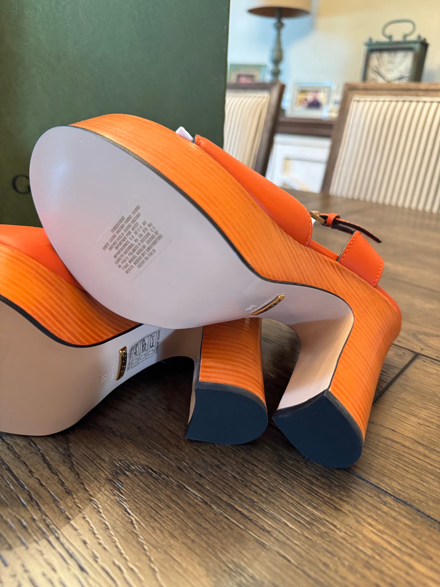 Gucci Interlocking GG Orange Heels
