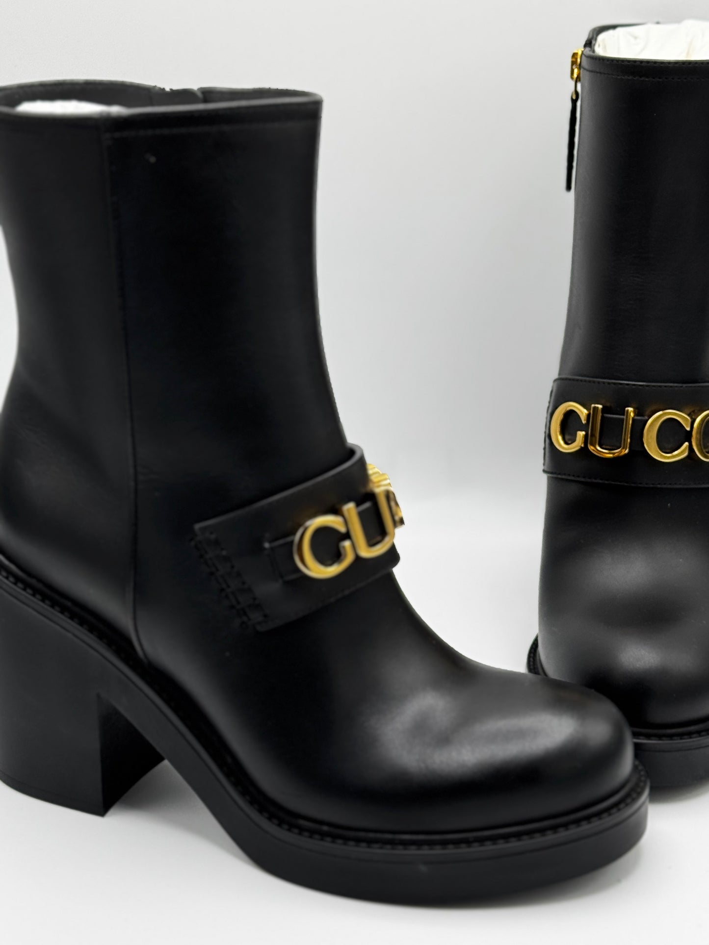 Gucci Logo Magnum Calfskin Flores Ankle Boots 37