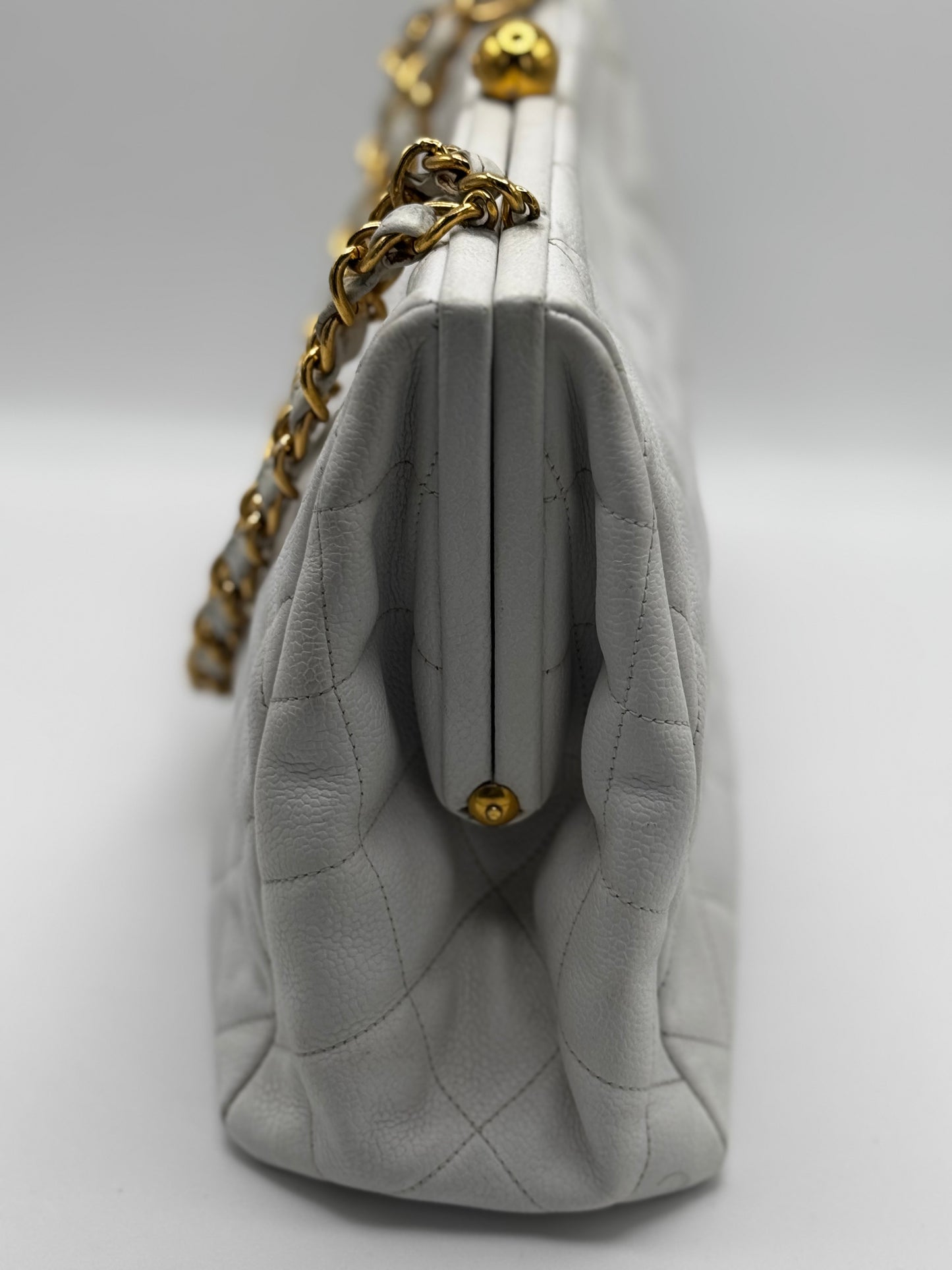 Chanel Matelasse Quilted Caviar Skin White Kisslock Bag