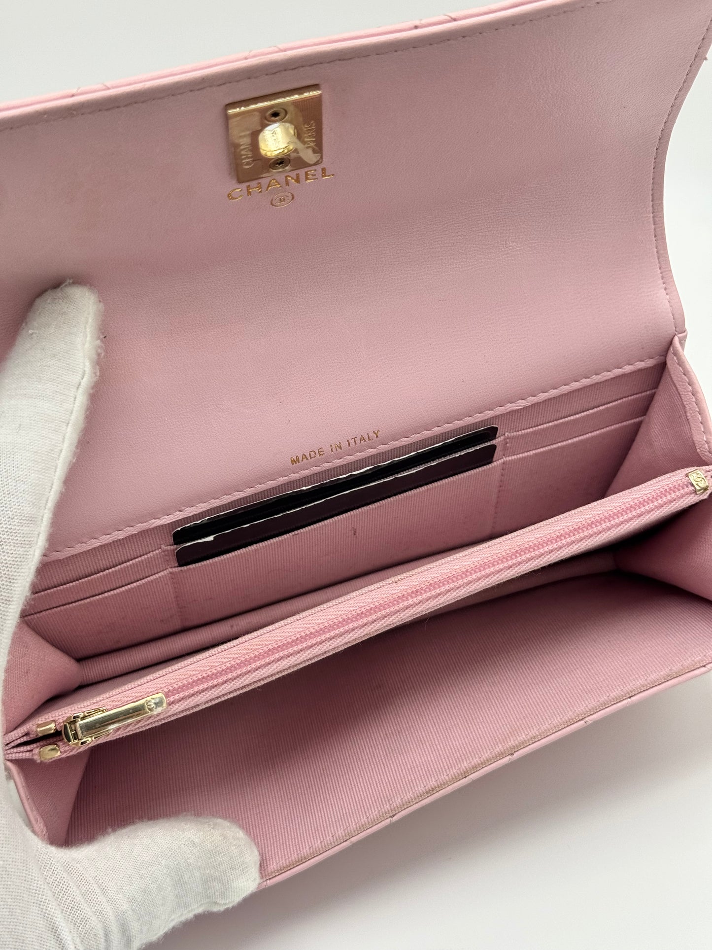 Chanel Lambskin Pearl Top Handle Wallet On Chain WOC Light Pink