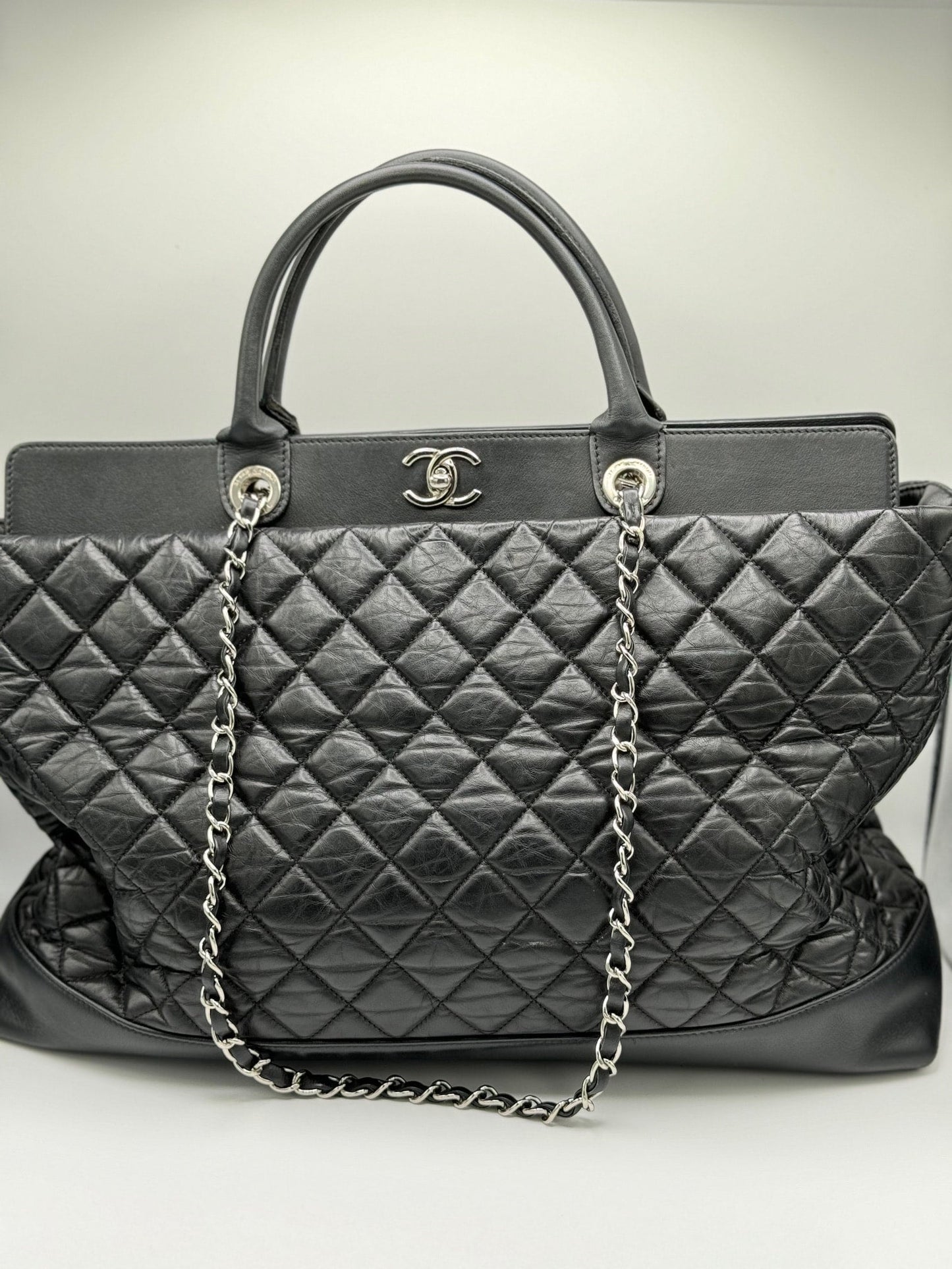 Chanel Be CC tote quilted aged calfskin large chanel tote - 2