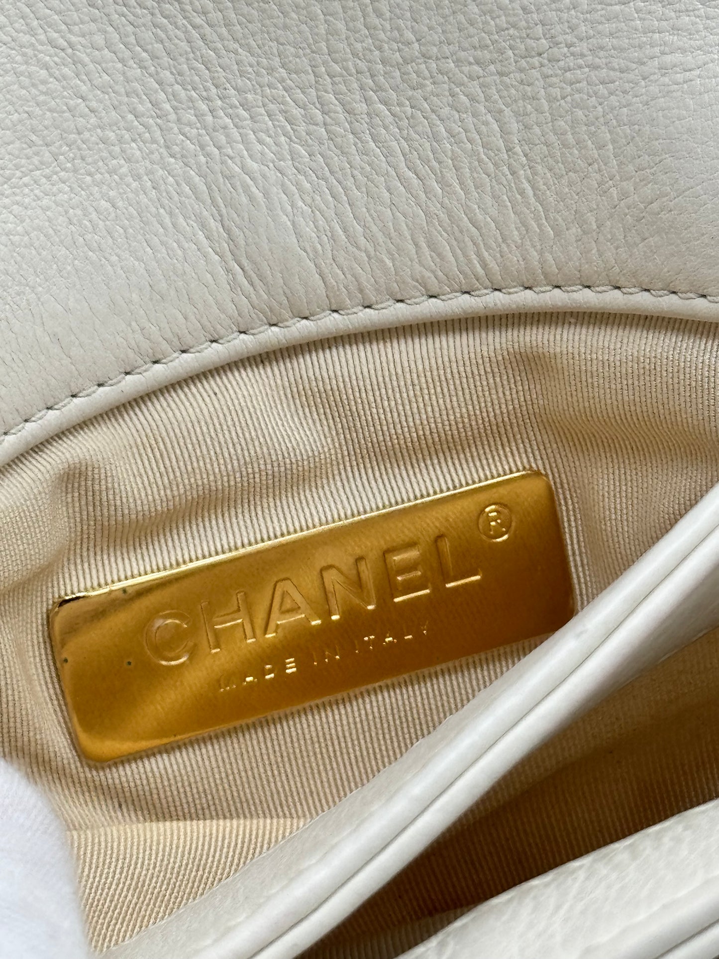 Chanel 2019 Quilted Calfskin Pearl CC Accordion Flap crossbody bag