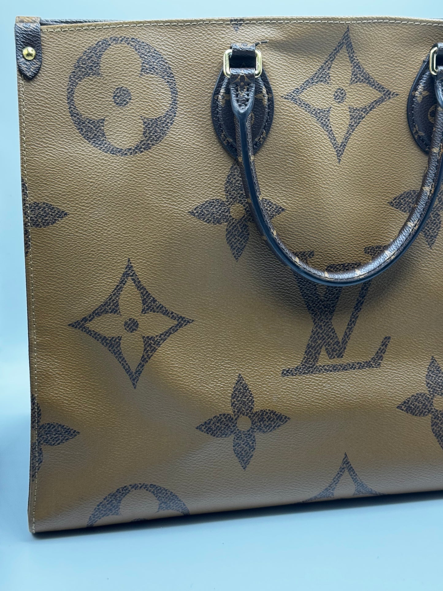 Louis Vuitton Reverse Monogram Giant Onthego GM