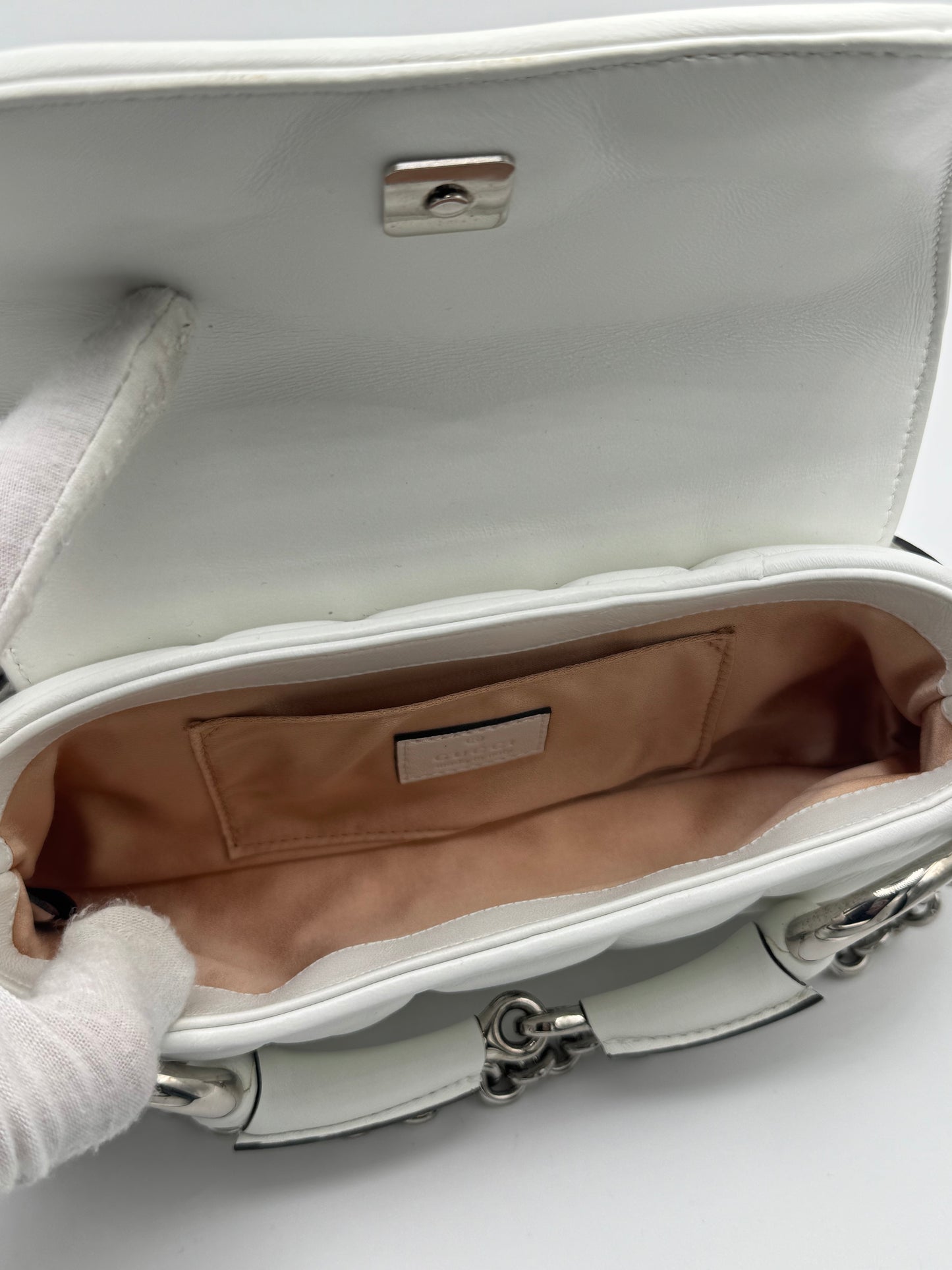 Gucci Nappa Vertical Matelasse Small Maxi Horsebit Chain Shoulder Bag Great White