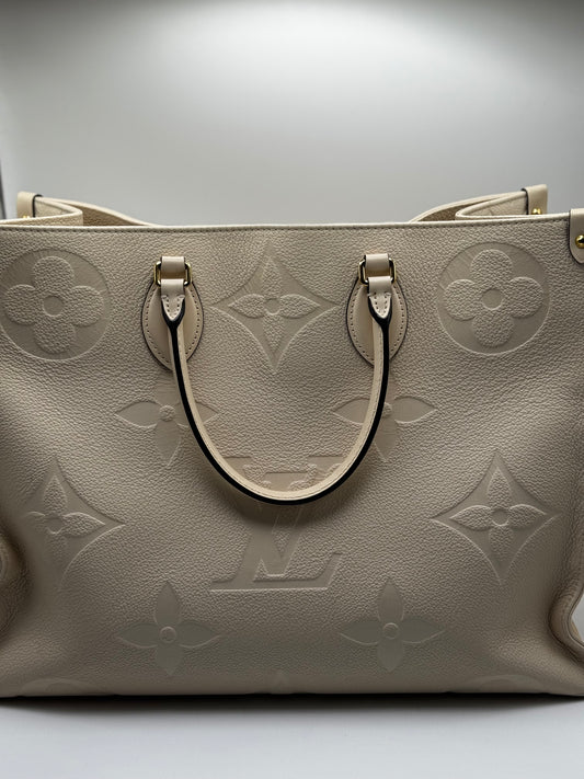 Louis Vuitton Empreinte Monogram Giant Onthego GM Cream