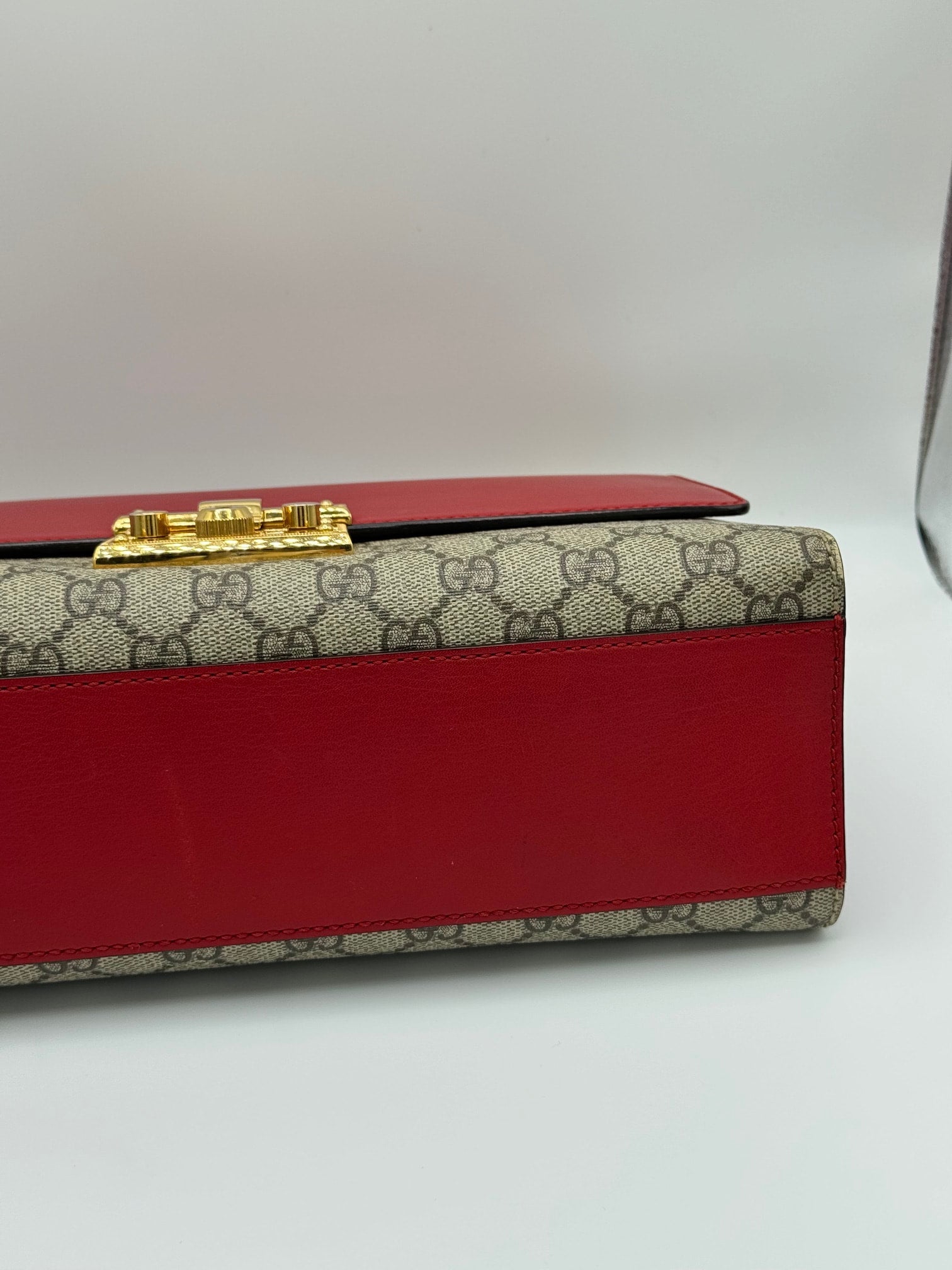 Gucci Red GG Supreme Coated Canvas Padlock Medium Shoulder Bag | Designerfindsforless