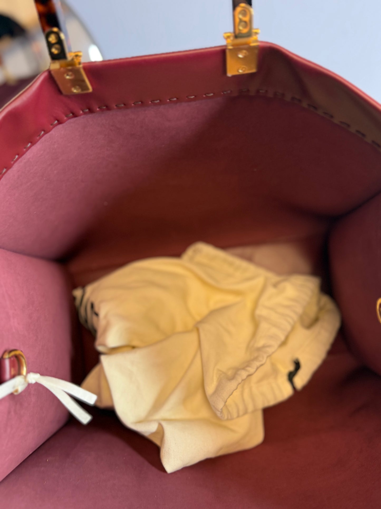 Fendi Plexiglass Large Fendi Sunshine Shopper Tote Burgundy