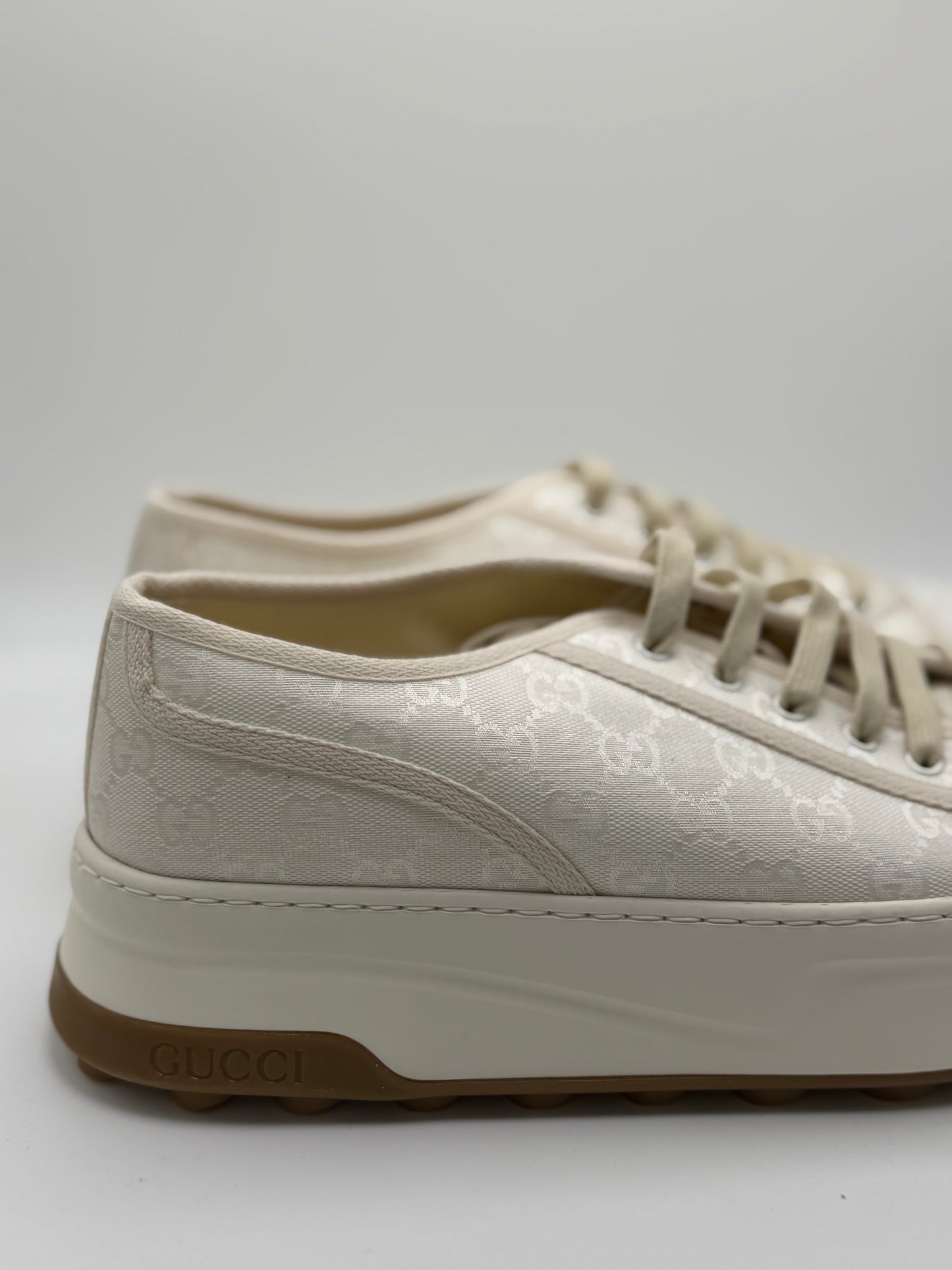 Gucci GG Supreme Men’s Sneakers 11
