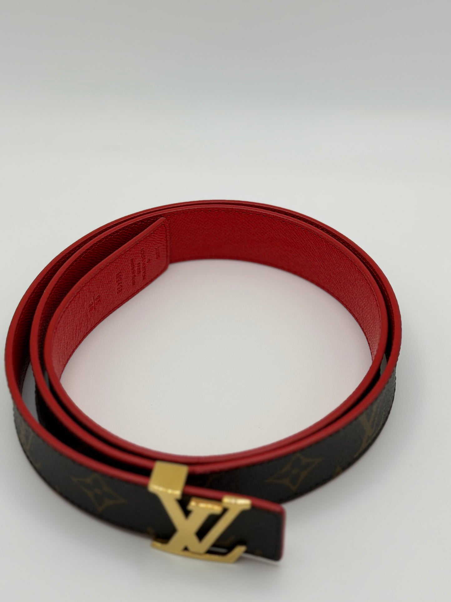 Louis Vuitton LV Initiales 30mm Reversible Belt
