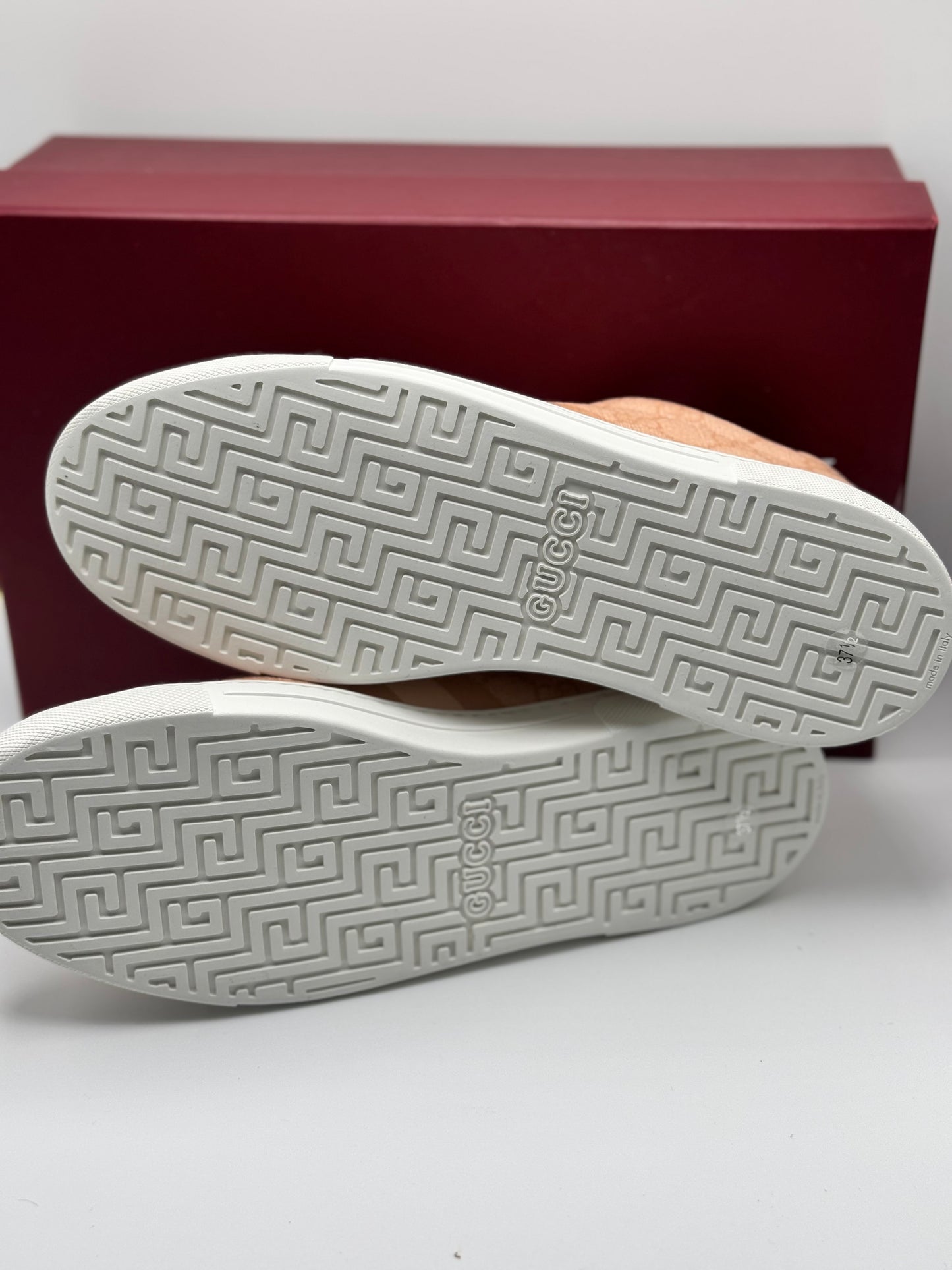 Gucci Pink Womens Ace Sneakers 37.5