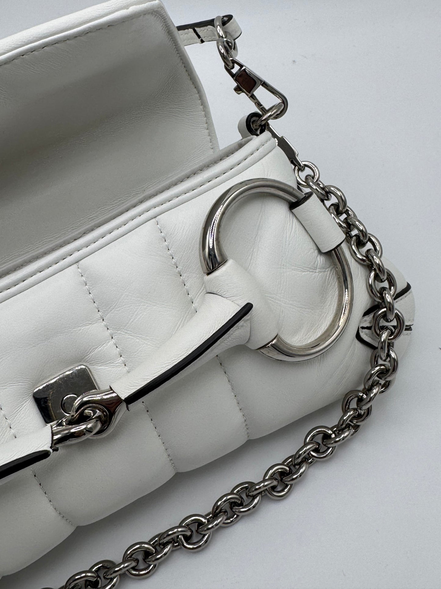 Gucci Nappa Vertical Matelasse Small Maxi Horsebit Chain Shoulder Bag Great White