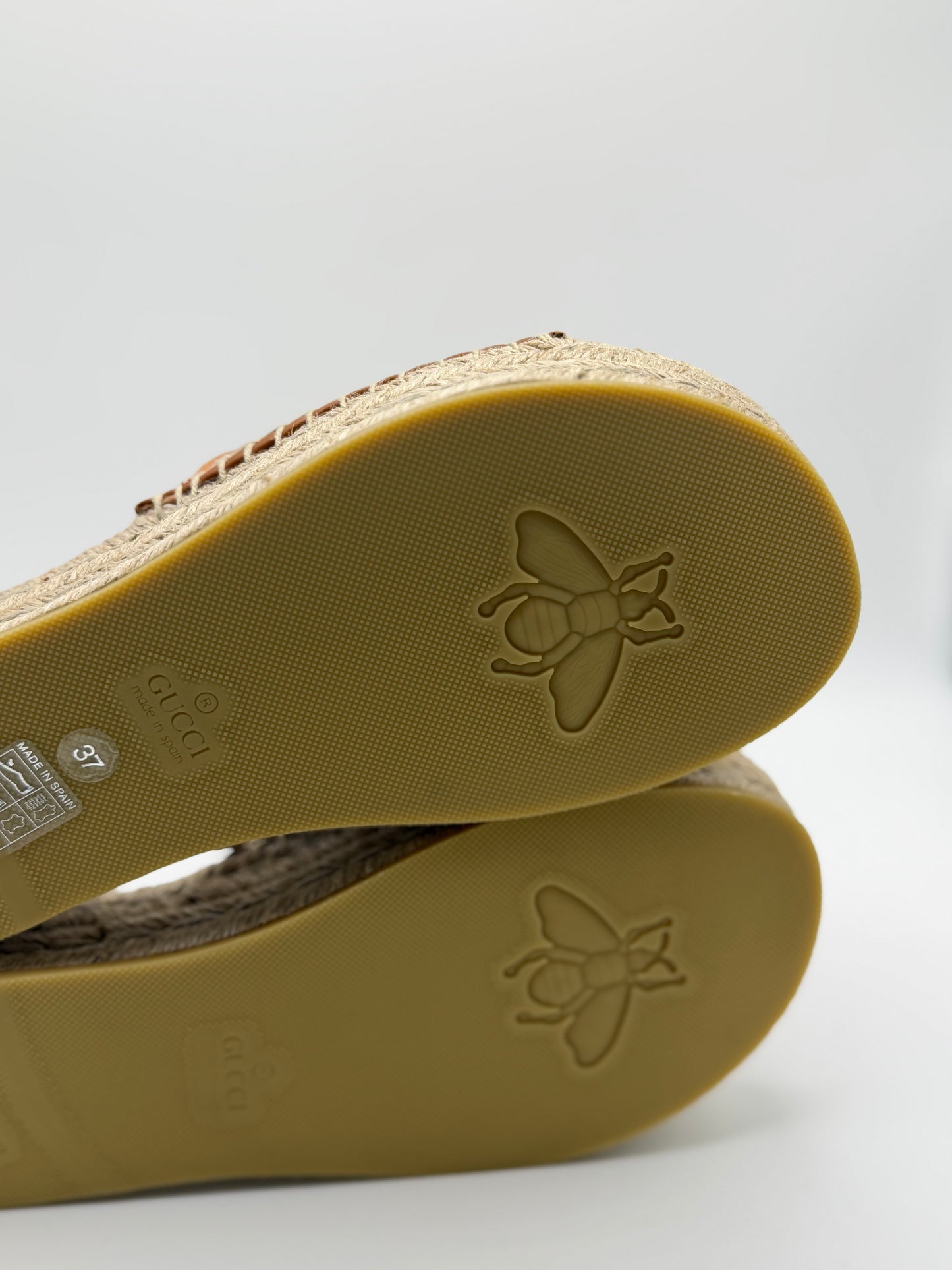 Gucci Women's espadrille
sandal with Interlocking G 37