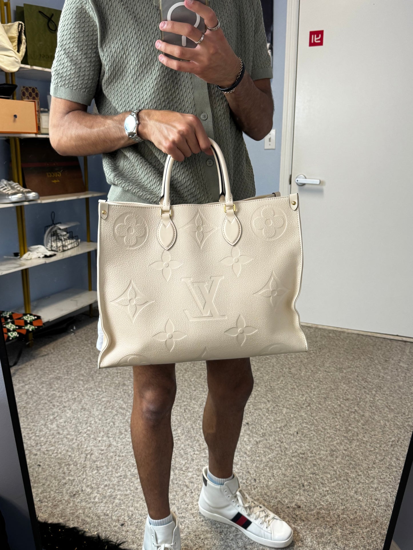 Louis Vuitton Empreinte Monogram Giant Onthego GM Cream