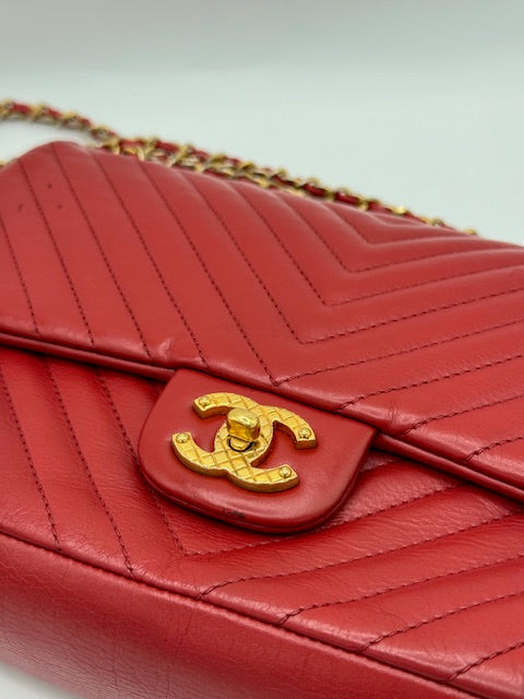 Chanel Lambskin Rock the Corner Chevron Flap Red Bag | Designerfindsforless