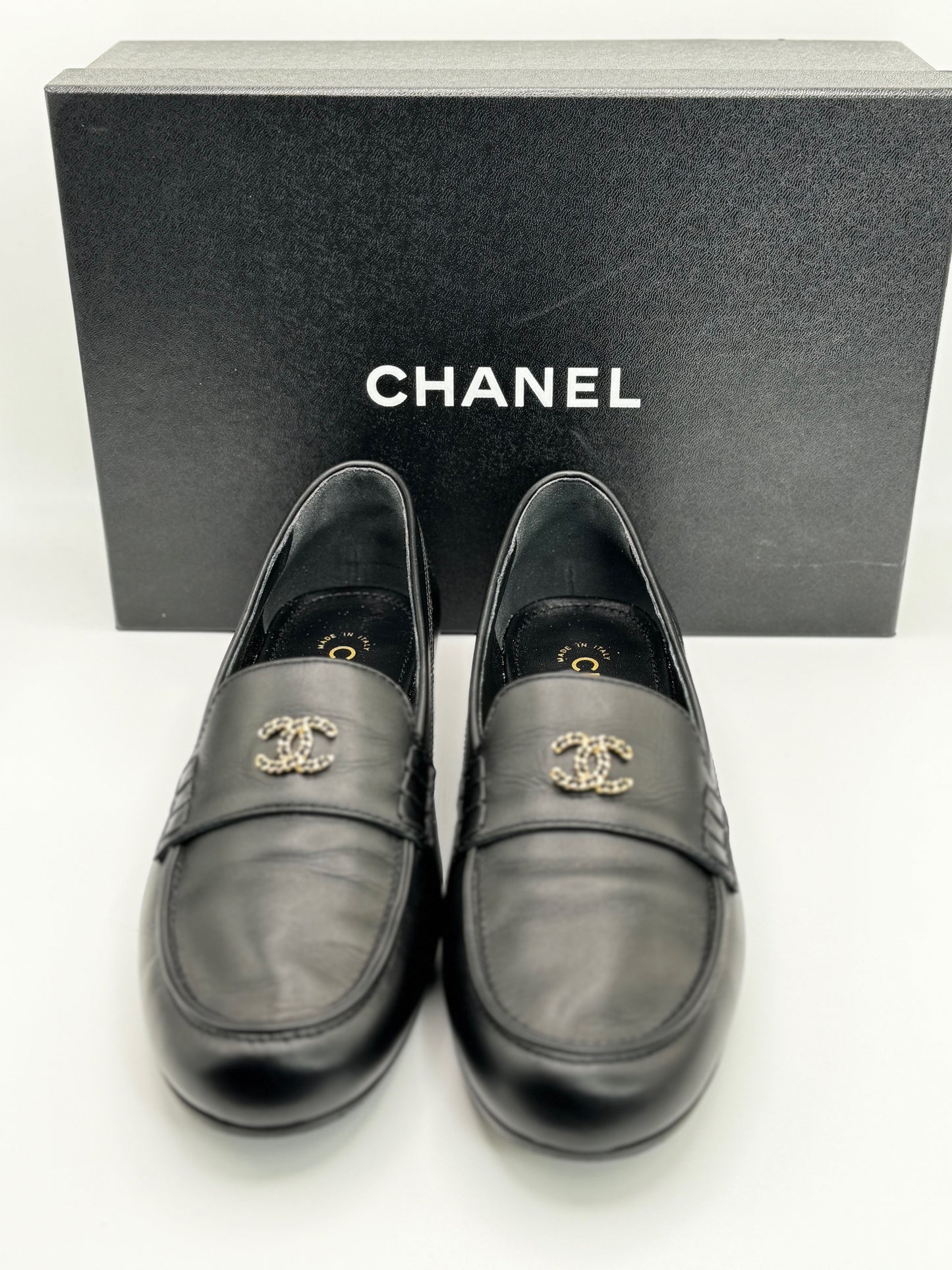 Chanel Calfskin CC Mocassin Loafers 40 Black