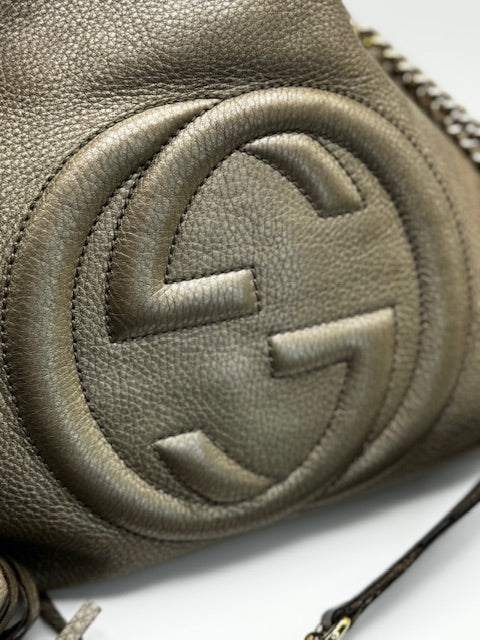 Gucci Metallic Pewter Pebbled Soho Chain tote shoulder bag