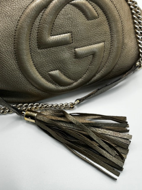 Gucci Metallic Pewter Pebbled Soho Chain tote shoulder bag