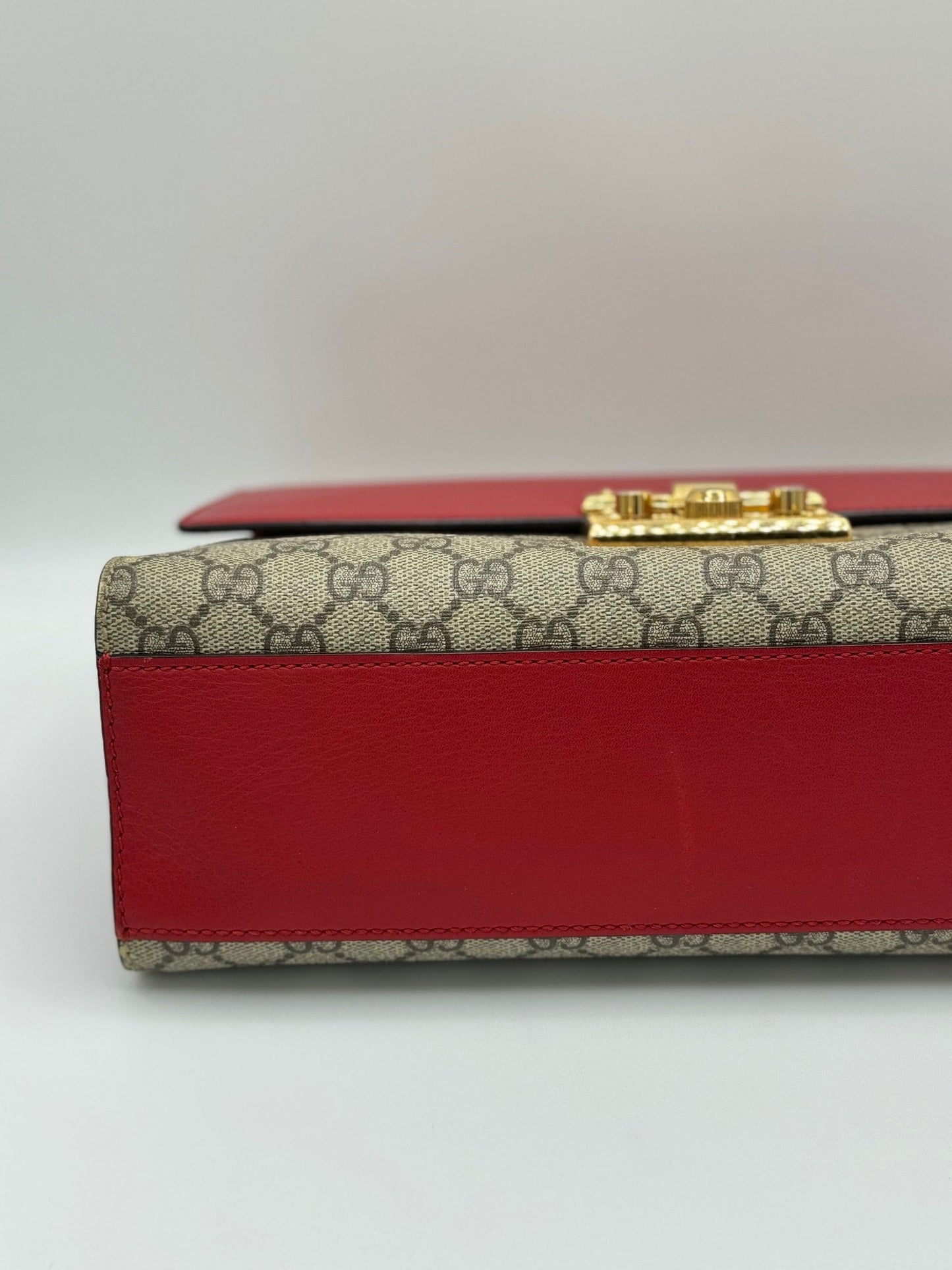 Gucci Red GG Supreme Coated Canvas Padlock Medium Shoulder Bag | Designerfindsforless